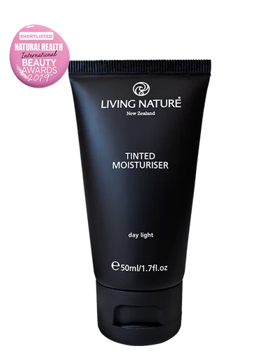 Living Nature Tinted Moisturiser - Day Light 50ml